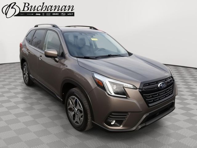 2024 Subaru Forester Premium