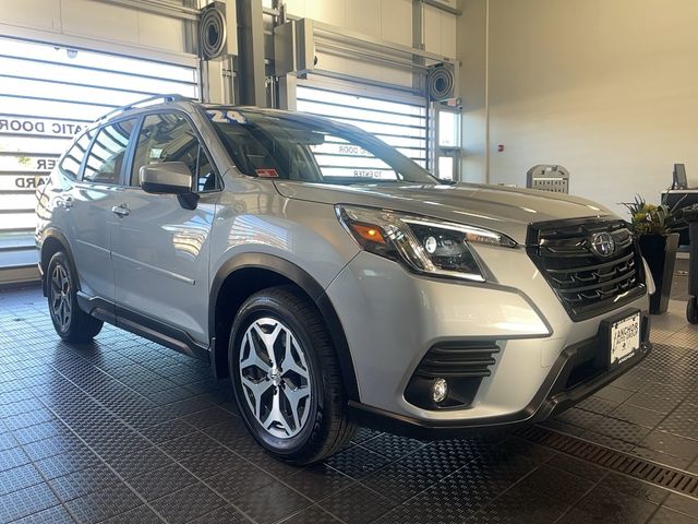 2024 Subaru Forester Premium