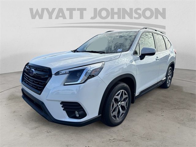 2024 Subaru Forester Premium