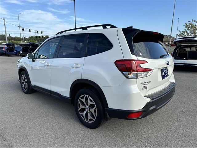 2024 Subaru Forester Premium