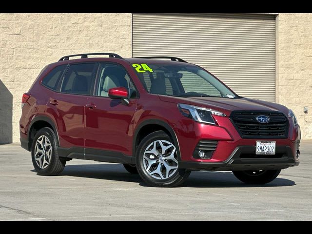 2024 Subaru Forester Premium