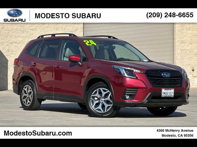 2024 Subaru Forester Premium