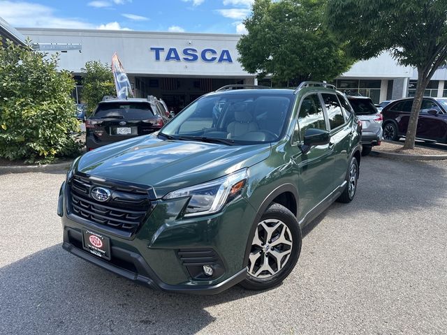 2024 Subaru Forester Premium