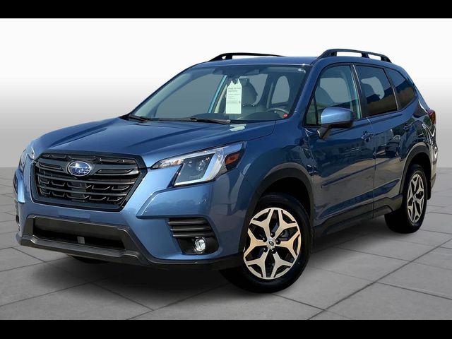 2024 Subaru Forester Premium