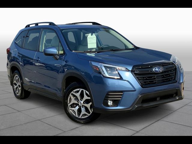 2024 Subaru Forester Premium