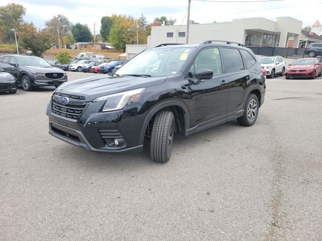 2024 Subaru Forester Premium