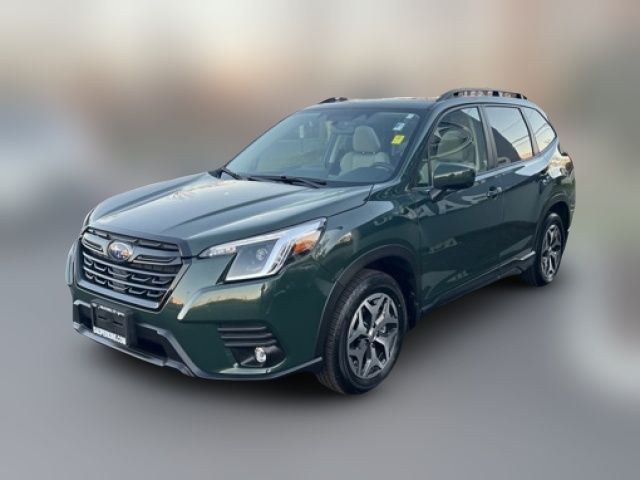 2024 Subaru Forester Premium