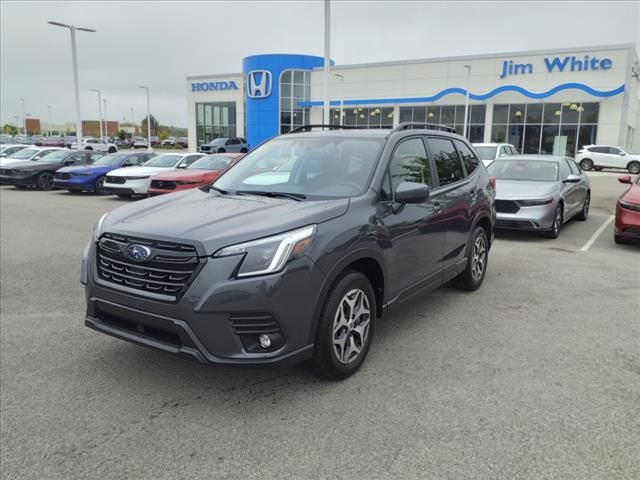 2024 Subaru Forester Premium