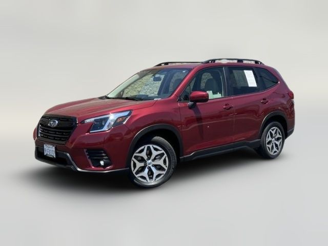 2024 Subaru Forester Premium