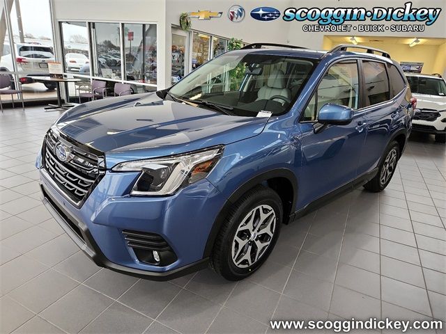 2024 Subaru Forester Premium