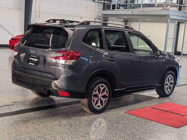 2024 Subaru Forester Premium