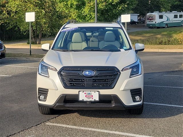 2024 Subaru Forester Premium