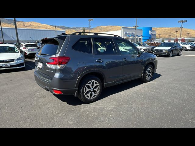 2024 Subaru Forester Premium