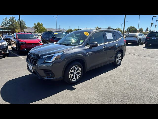 2024 Subaru Forester Premium