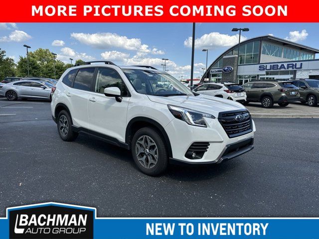 2024 Subaru Forester Premium