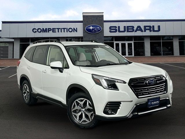 2024 Subaru Forester Premium