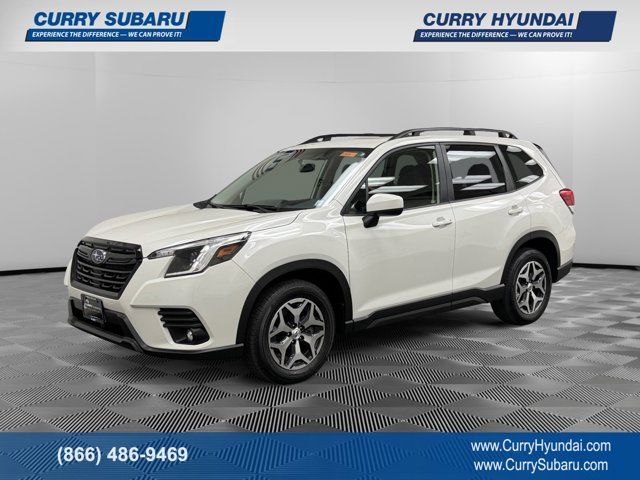 2024 Subaru Forester Premium