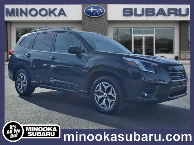 2024 Subaru Forester Premium