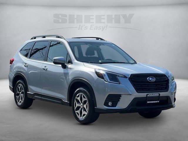 2024 Subaru Forester Premium