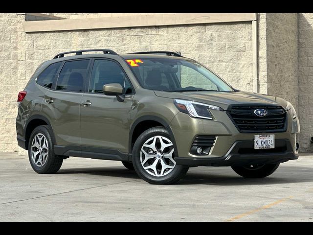 2024 Subaru Forester Premium