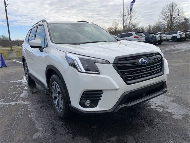 2024 Subaru Forester Premium