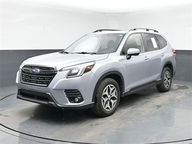 2024 Subaru Forester Premium