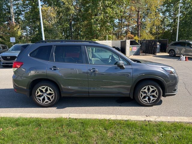 2024 Subaru Forester Premium