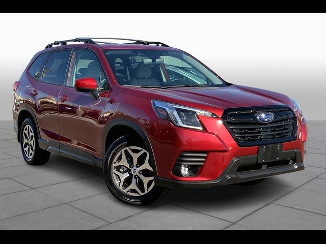 2024 Subaru Forester Premium