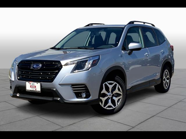 2024 Subaru Forester Premium