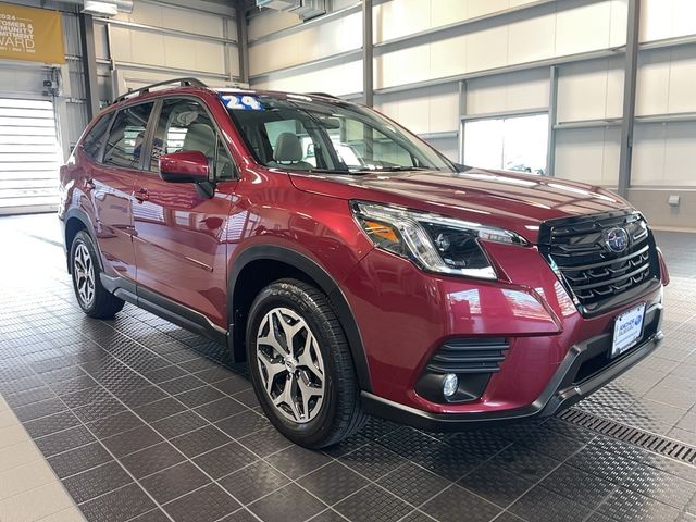 2024 Subaru Forester Premium