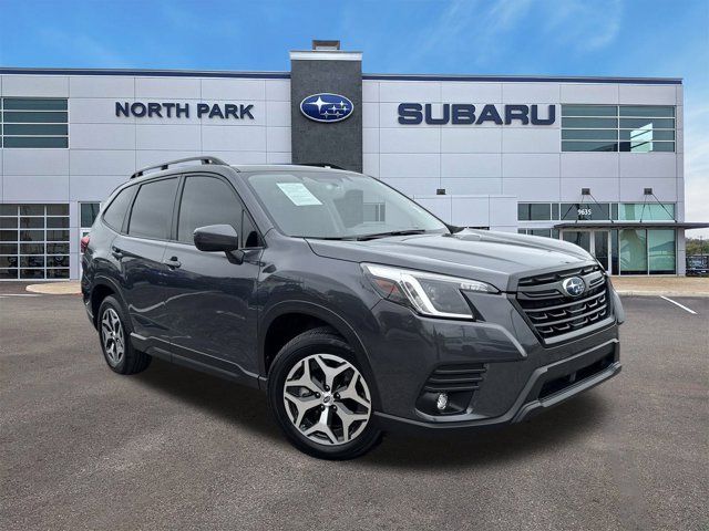 2024 Subaru Forester Premium