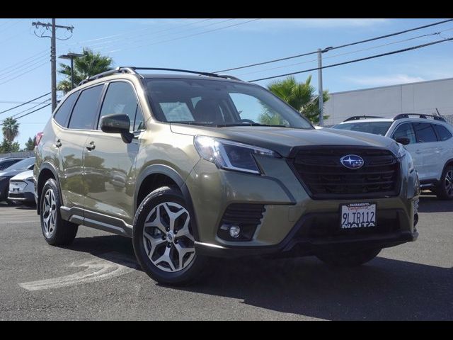 2024 Subaru Forester Premium