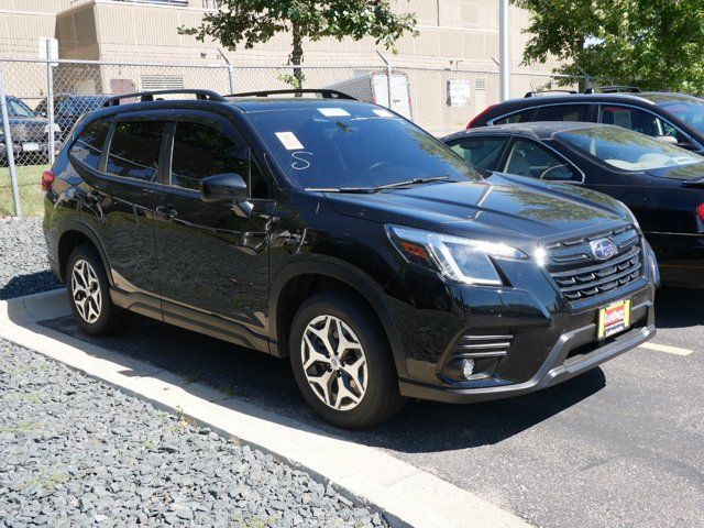 2024 Subaru Forester Premium