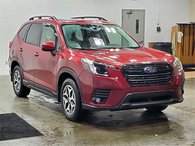 2024 Subaru Forester Premium