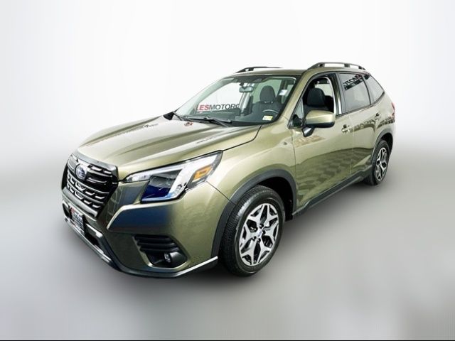 2024 Subaru Forester Premium