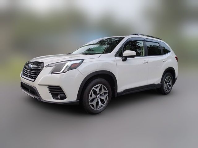 2024 Subaru Forester Premium