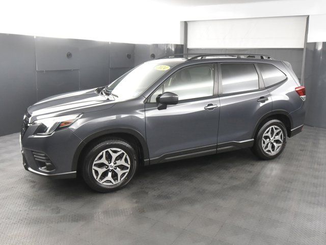 2024 Subaru Forester Premium