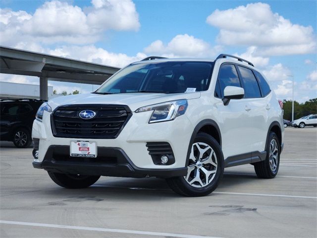 2024 Subaru Forester Premium