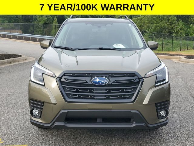 2024 Subaru Forester Premium