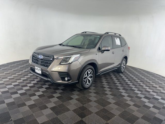 2024 Subaru Forester Premium