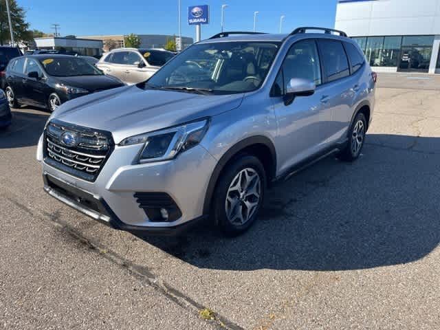 2024 Subaru Forester Premium