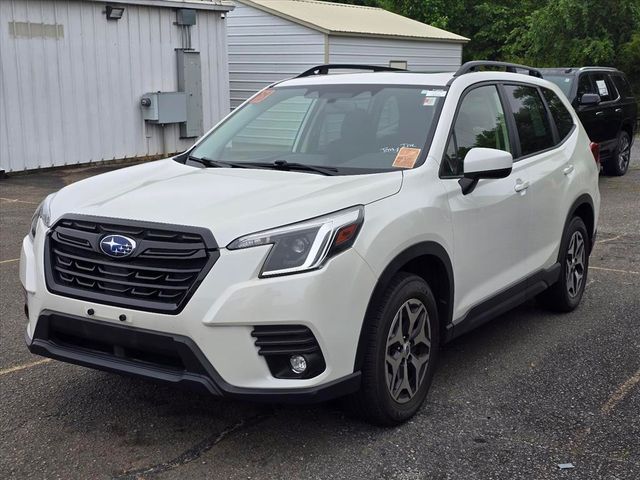 2024 Subaru Forester Premium