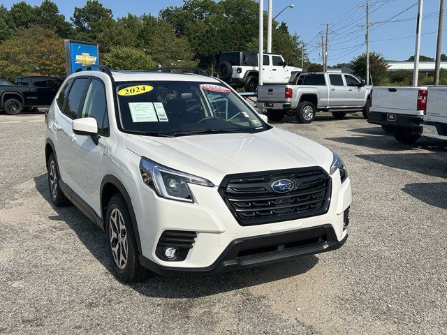 2024 Subaru Forester Premium