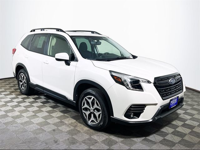 2024 Subaru Forester Premium