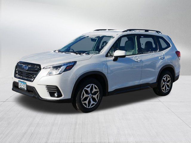 2024 Subaru Forester Premium