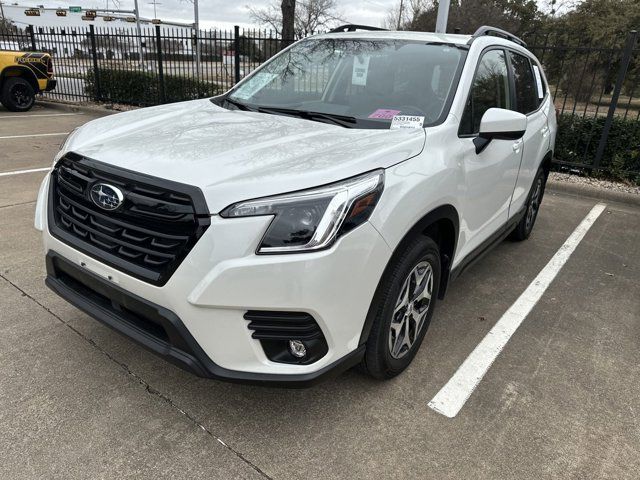 2024 Subaru Forester Premium