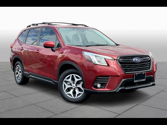 2024 Subaru Forester Premium