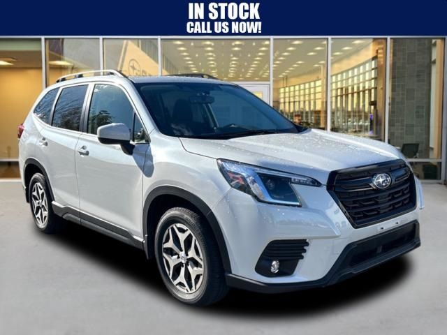 2024 Subaru Forester Premium