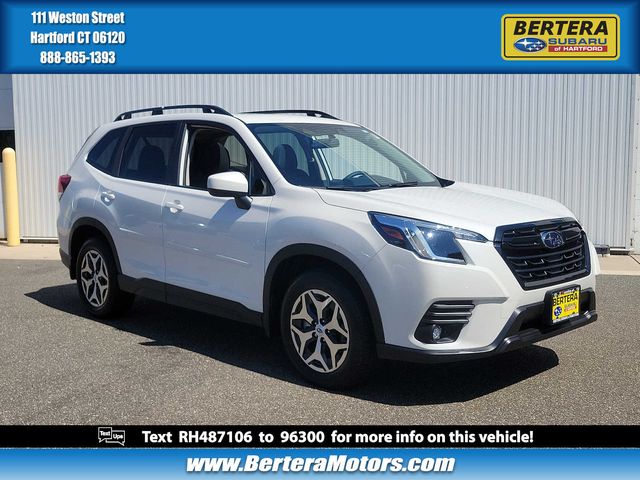 2024 Subaru Forester Premium