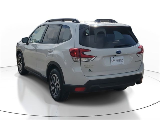 2024 Subaru Forester Premium